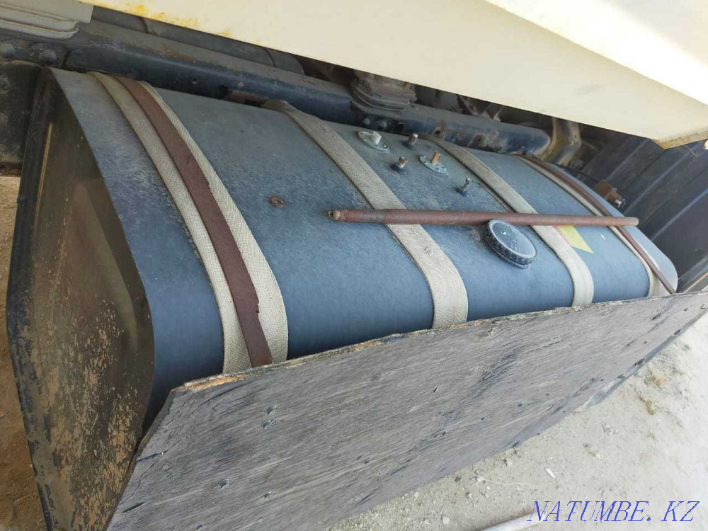 MAZ dump truck special equipment  - photo 4