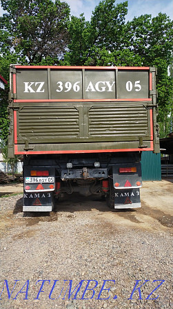 Dump truck KAMAZ 55102  - photo 6