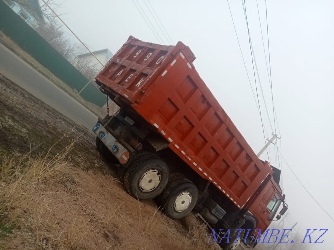 Dump truck HOWO 25 ton Almaty - photo 5
