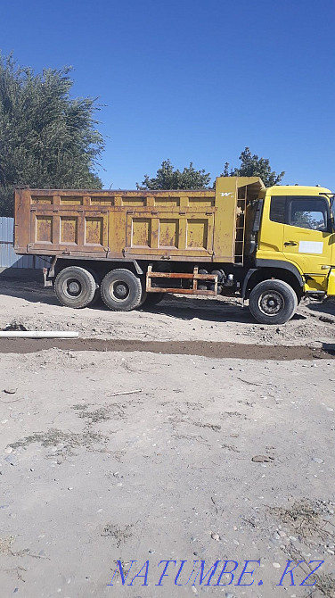 30 ton dump truck  - photo 1