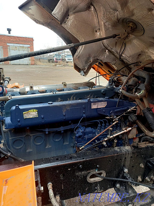 Chinese man shahman dump truck with a trailer Kostanay - photo 6