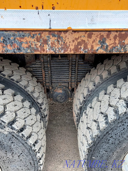Chinese man shahman dump truck with a trailer Kostanay - photo 4