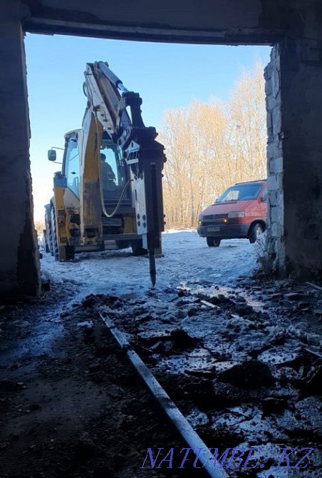 Гидромолот на экскаватор-погрузчик Caterpillar 422, 428, 432, 434, 444 Актобе - изображение 3