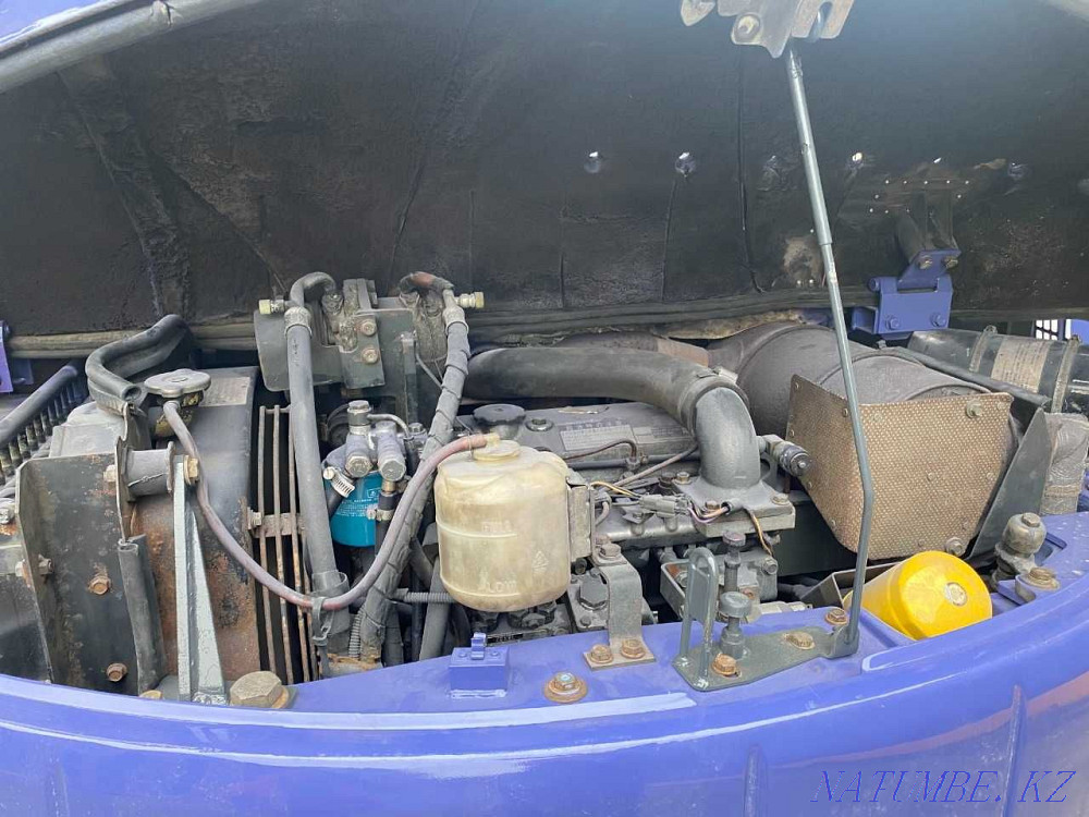 Продам экскаватор Японского производства Komatsu PC 75UU-2E Алматы - изображение 5