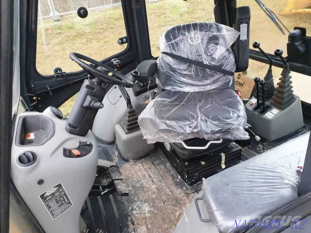 Backhoe loader Case 570ST (new, there is an installment plan) Astana - photo 3