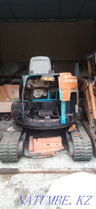 Продам экскаватор на запчасти Астана - изображение 1