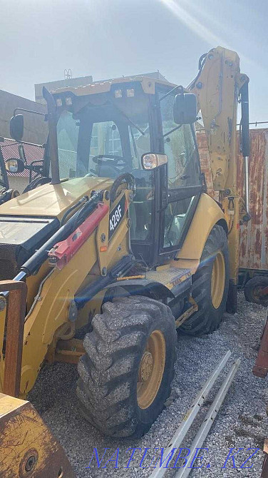 Экскаватор погрузчик CAT 428F Шымкент - изображение 1