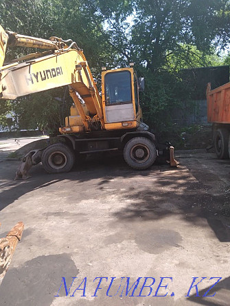 Pradam excavator Almaty - photo 1