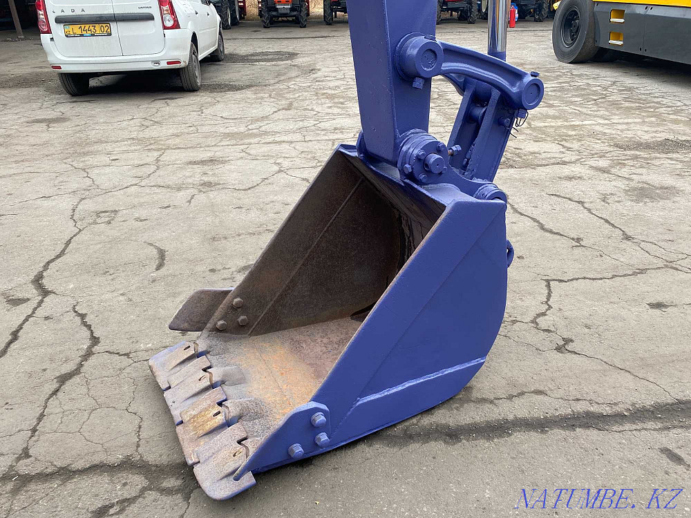 Mini excavator Komatsu PC75 2005 Almaty - photo 3