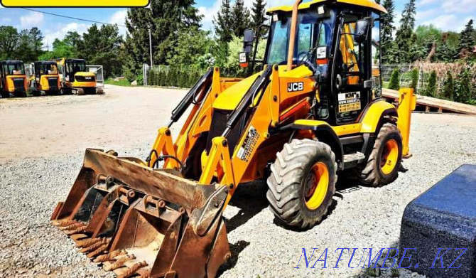 compact backhoe loader JCB 3CX Astana - photo 3