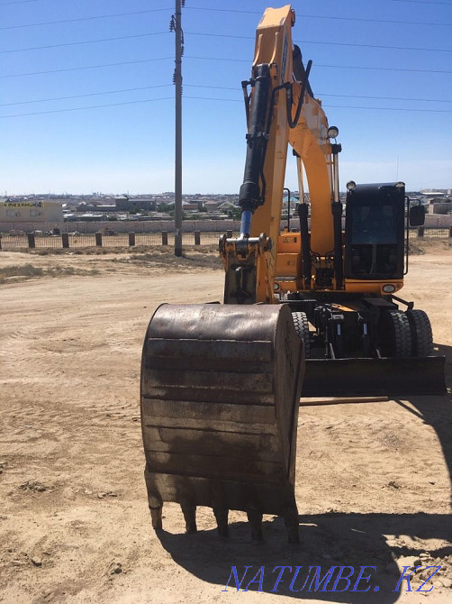 excavator Aqtau - photo 2