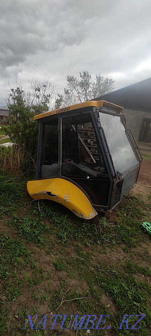 Cabin excavator 3in1 4x4  - photo 1