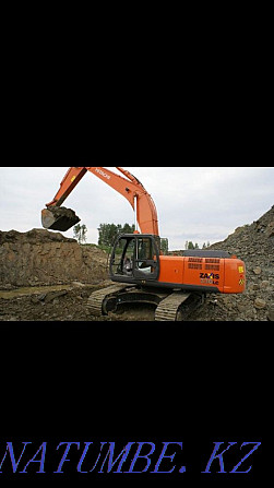 Urgent sale crawler excavator Hitachi 330 in good condition Shymkent - photo 1
