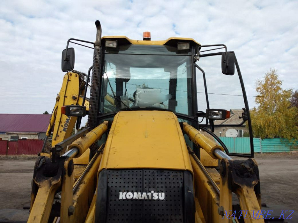 Продам экскаватор-погрузчик Komatsu WB 93 R-2, 2005 г.в. Щучинск - изображение 2