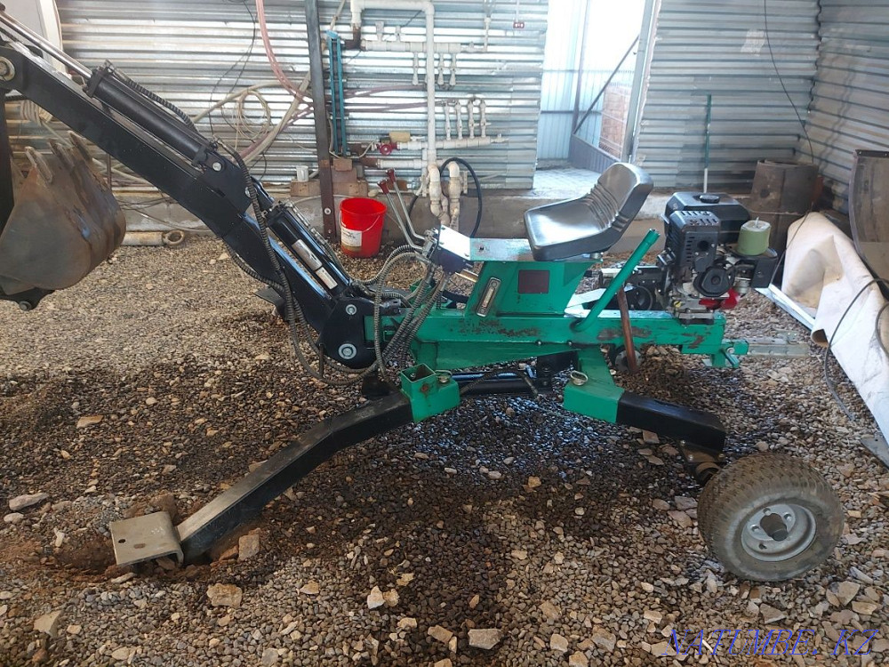 Excavator ABG 2015  - photo 4