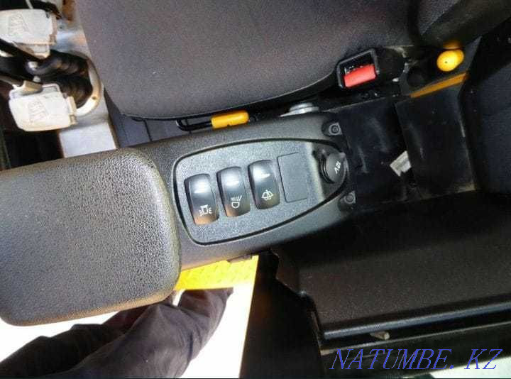 Sell mini excavator urgently Oral - photo 8