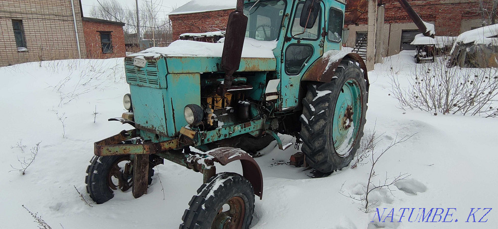 YuMZ-6 excavator, DT-75 caterpillar tractor, T-40 tractor Petropavlovsk - photo 2