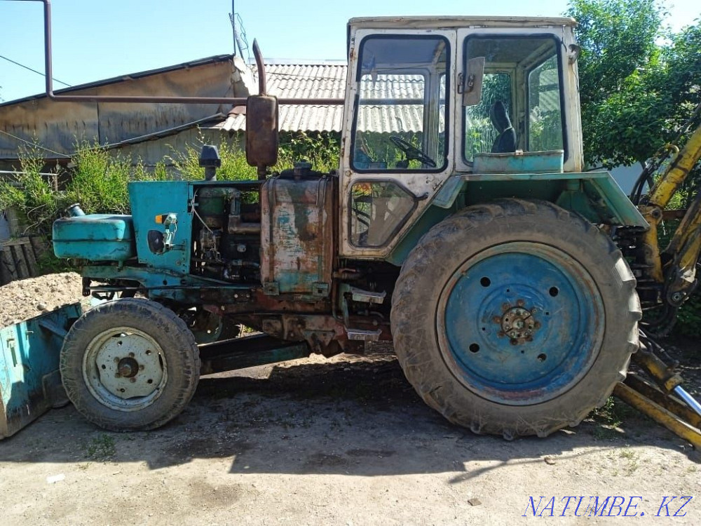 excavator loader  - photo 2