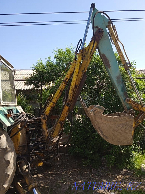 excavator loader  - photo 4