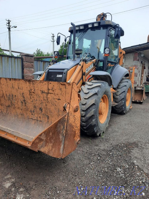Экскаватор тиегіш Case 695 Super R 2008  Алматы - изображение 1