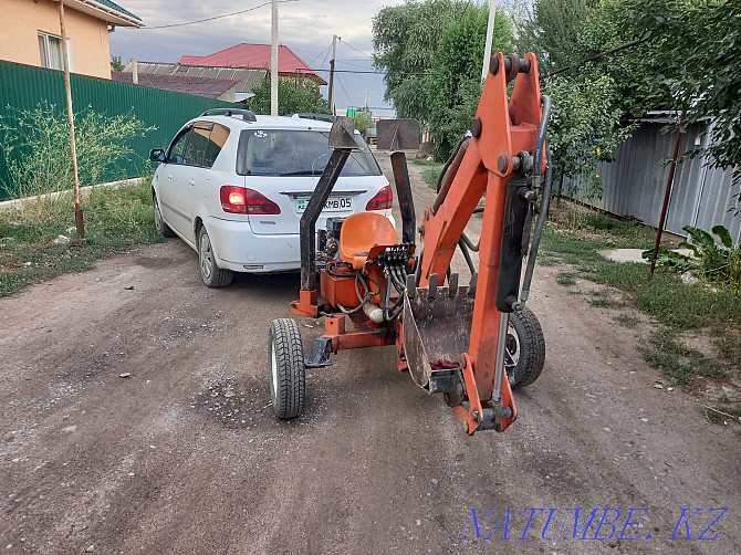 The mini excavator is not for sale depth of 1.5 meters trench, pit  - photo 3