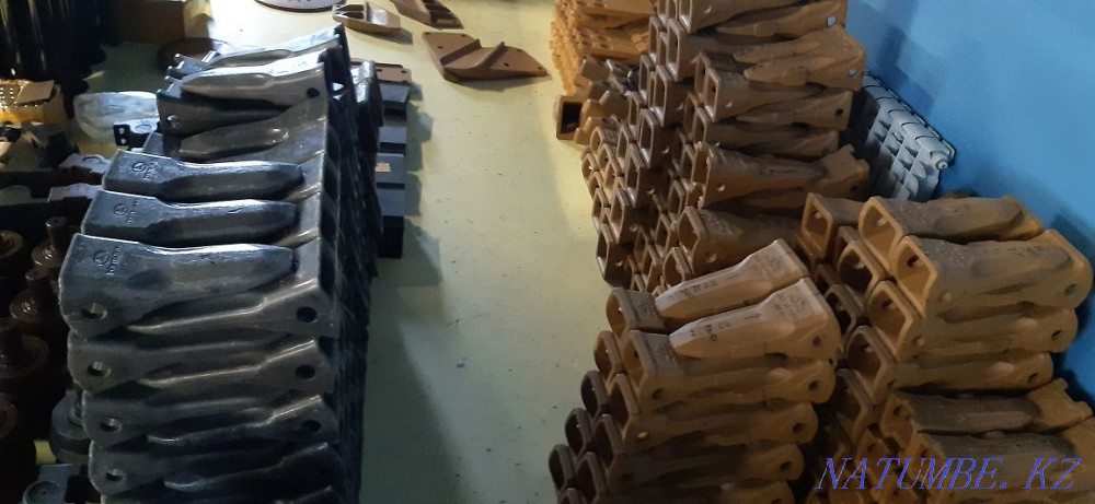 I will sell Crowns on the excavator! Astana - photo 1