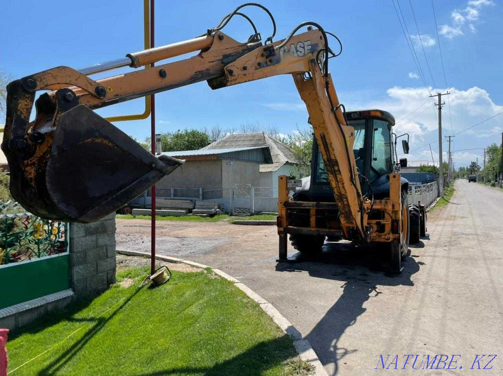 Backhoe Loader Case 580 super R Almaty - photo 2