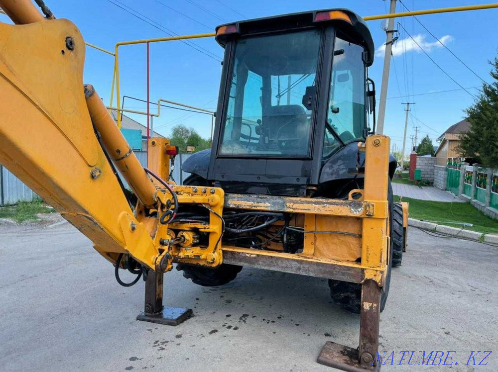 Backhoe Loader Case 580 super R Almaty - photo 5