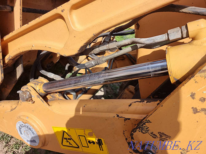 Excavator loader 3in1 in good condition Almaty - photo 3