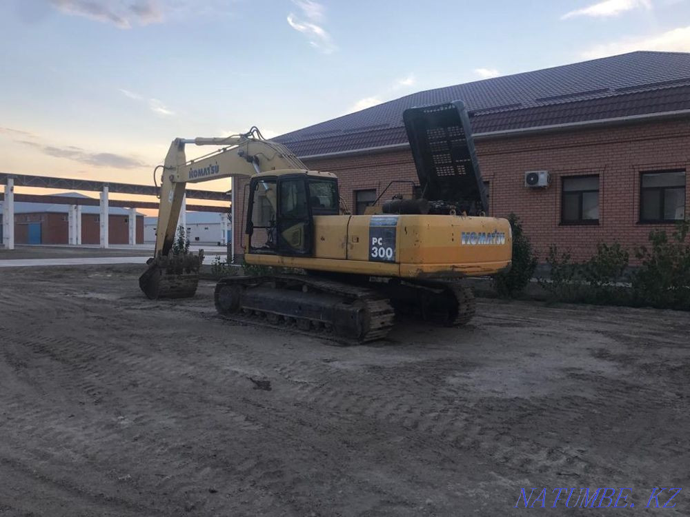 Эксковатор Коматсу pc-300 Кызылорда - изображение 1
