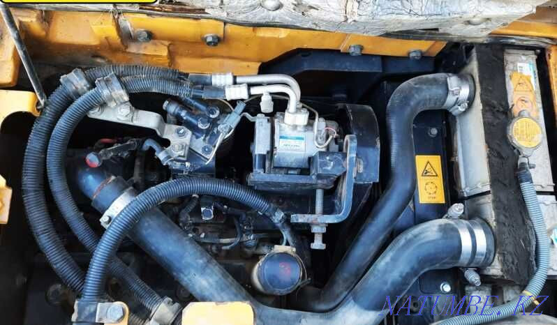 колесный экскаватор KOMATSU PW118MR-8 Астана - изображение 4