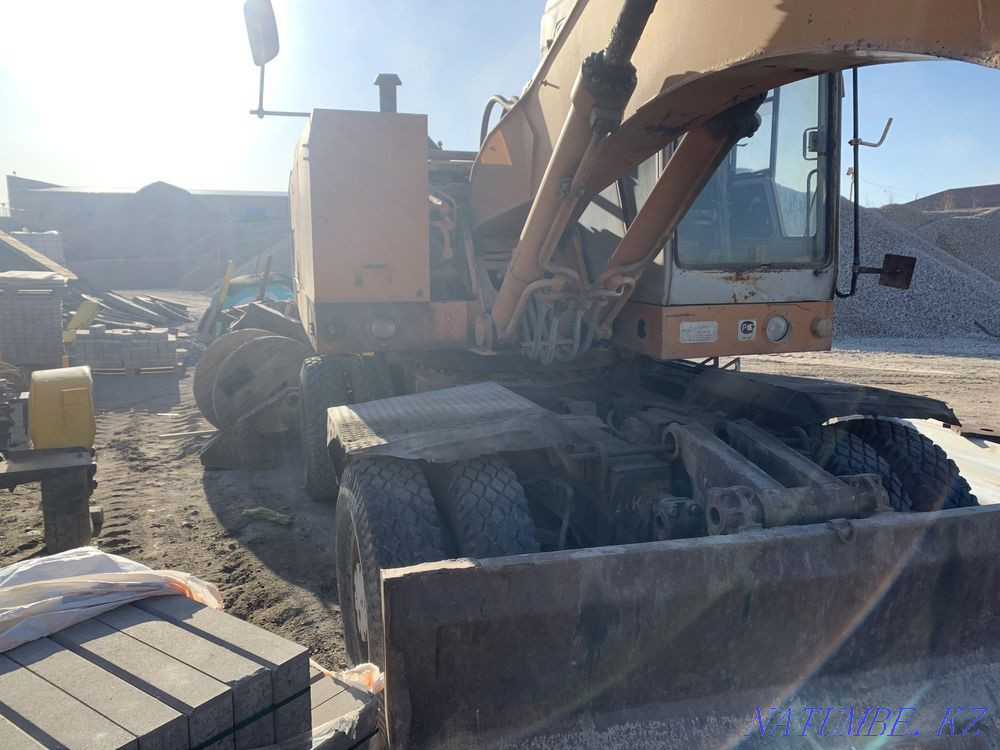 I will sell the excavator Uralvagonzavod EO 33211A Astana - photo 4