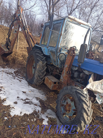 Tractor excavator  - photo 5