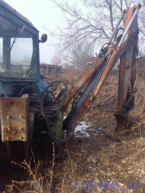 Трактор экскаватор  - изображение 4