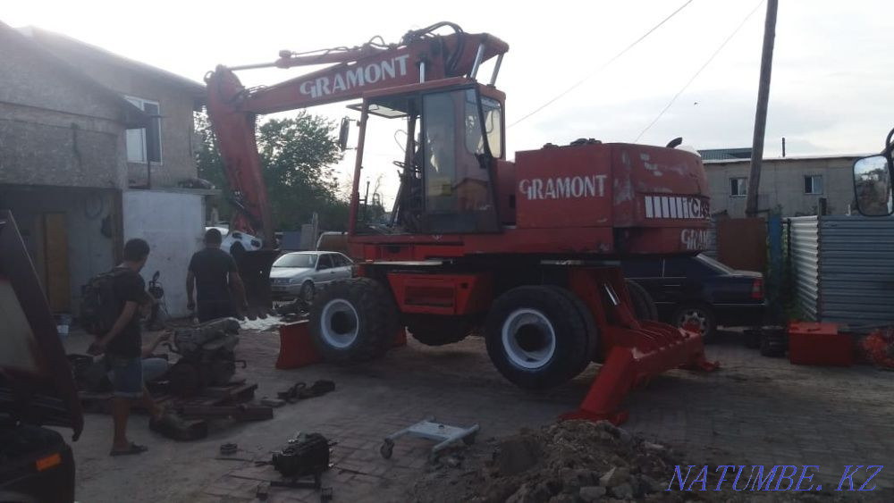 Экскаватор колесный Case 888 P 2AL Астана - изображение 2