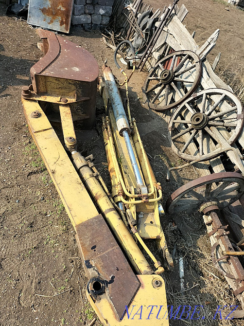 Экскаватор, ковш, целиндры, распределитель  - изображение 2