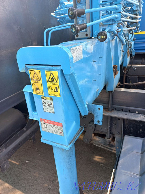 Manipulator 3t. 8m freshly delivered Qaskeleng - photo 5