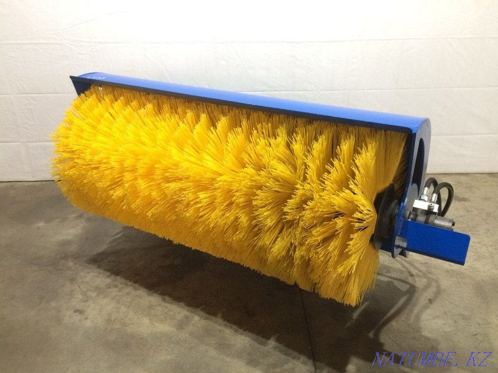 Sell road brush bobcat bobcat, sunward, ant, mksm, wecan, cas Astana - photo 1