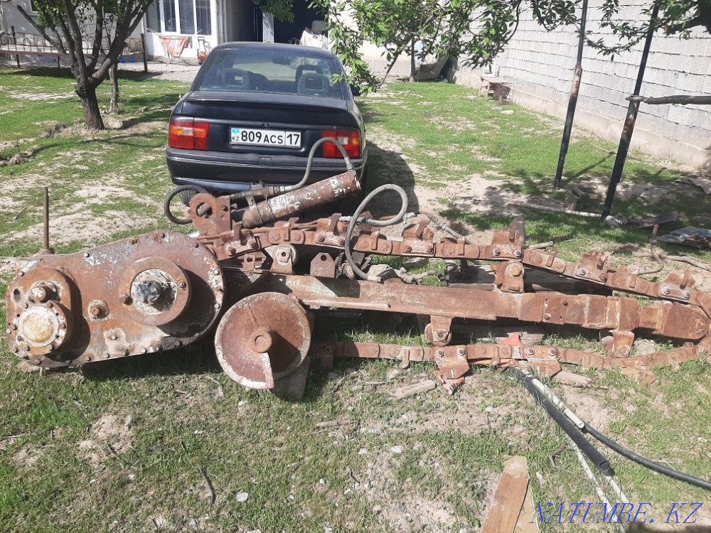 Траншеякопатель срочно  - изображение 1