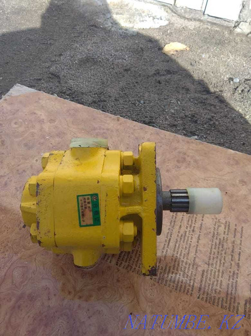 Hydraulic pump for bulldozer SD16 Kapshagay - photo 1