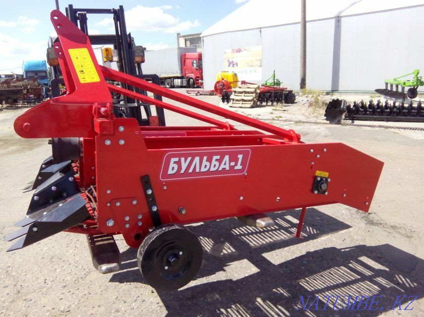 Mounted 1-row potato digger D-Pol Petropavlovsk - photo 1