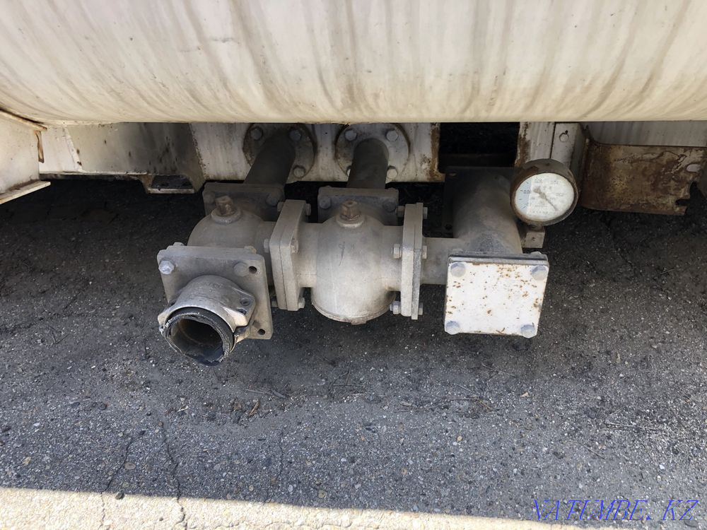 Продам емкость для бензовоза Усть-Каменогорск - изображение 4