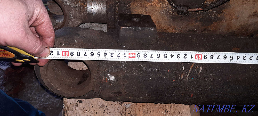 Hydraulic cylinder for suspension support of heavy excavator EO  - photo 2