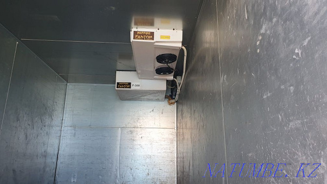 Booth isotherm 4.20*2*2  - photo 4