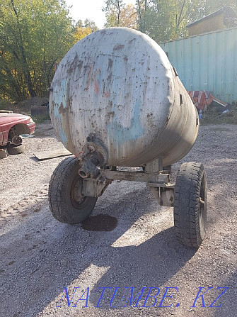 Продам бочку 1,5-2 куба Алматы - изображение 1
