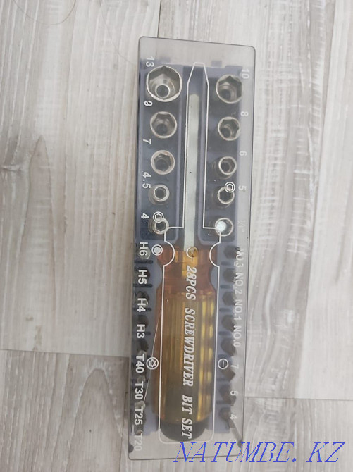 Screwdriver (set)  - photo 1