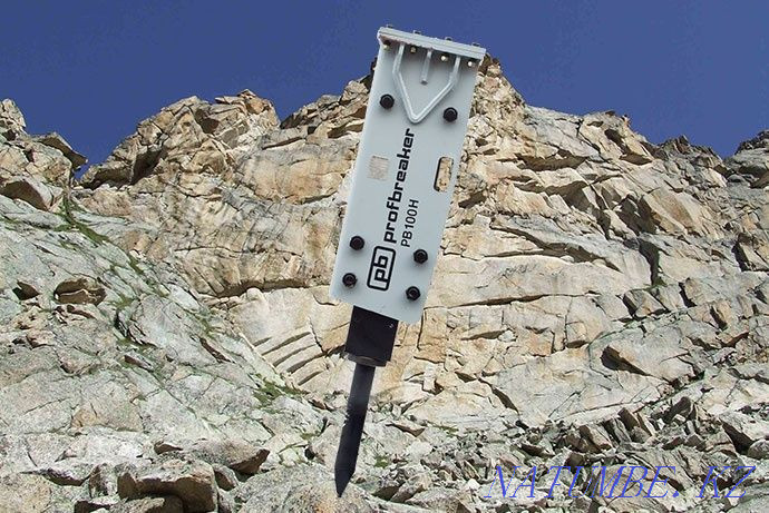 Hydraulic hammer for Cat 428,432,444. Peak diameter 75 mm. Almaty - photo 1