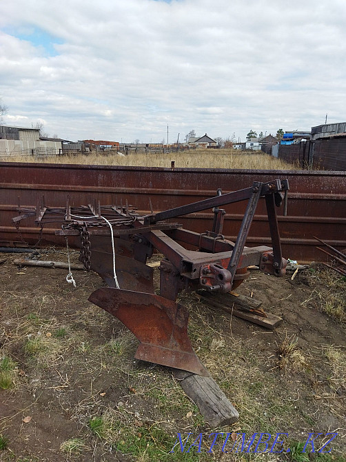 МТЗ тракторлары үшін плу 3-35  - изображение 1