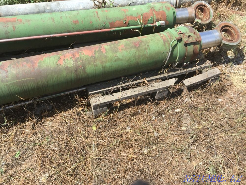 Гидроцилиндр подъема стрелы Костанай - изображение 1