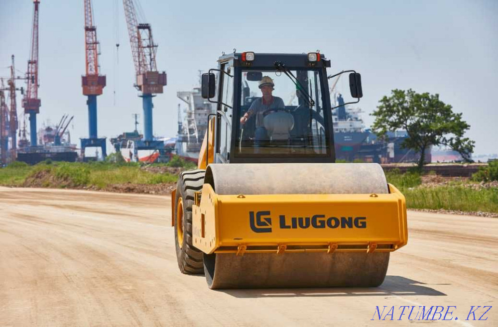 Каток грунтовый дорожный, 16 тонн, LIUGONG 6116E Алматы - изображение 3